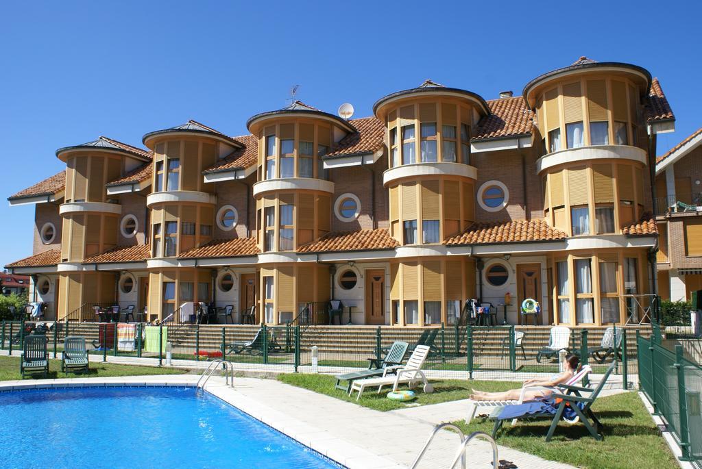 Apartamentos Quinto Sueno โนฮา ภายนอก รูปภาพ